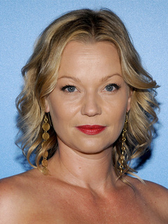 Samantha Mathis